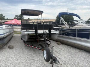 1984 riveria cruiser rc28 img 7230