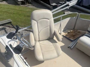 2006 harris sunliner 220 img 6508