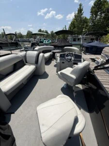2021 sylvan mirage 820 part fish 74271 img 3637