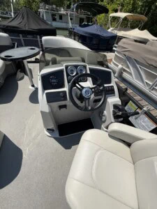 2021 sylvan mirage 820 part fish 74271 img 3639