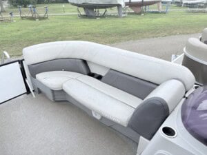 2021 white and blue sylvan rental 79252 img 2676