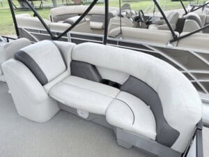 2021 white and blue sylvan rental 79252 img 2689