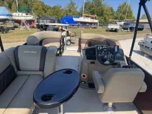 2022 sylvan mirage 820crs 83244 img 9089
