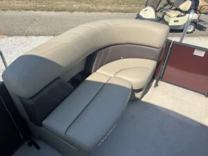 2022 sylvan mirage 820crs 83244 img 9091
