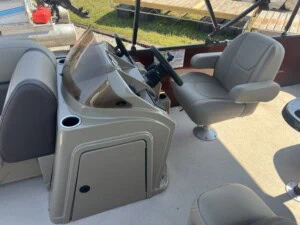 2022 sylvan mirage 820crs 83244 img 9096