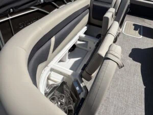 2023 barletta c24uc pontoon 13430 img 6154