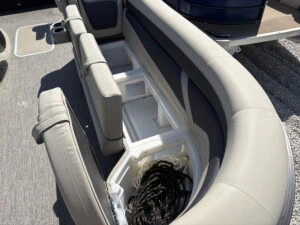 2023 barletta c24uc pontoon 13430 img 6155