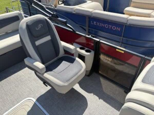 2023 barletta c24uc pontoon 13430 img 6158