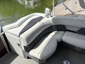 2023 sylvan mirage 820crs 90186 img 7137