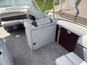 2023 sylvan mirage 820crs 90186 img 7140
