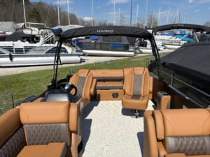 2026 harris cruiser pontoon boat 6072 img 5517