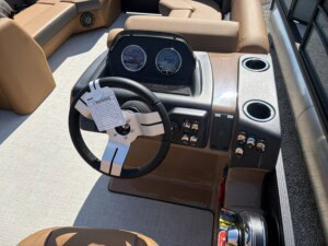 2026 harris cruiser pontoon boat 6072 img 5525