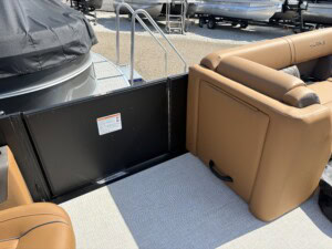 2026 harris cruiser pontoon boat 6072 img 5528