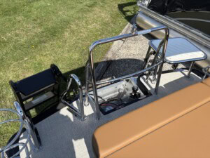 2026 harris cruiser pontoon boat 6072 img 5536