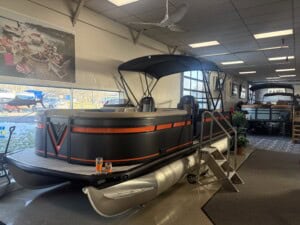 2026 viaggio pontoon boat v22u img 3992