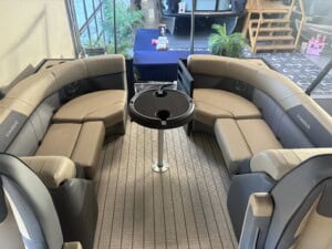 2026 viaggio pontoon boat v22u img 4008