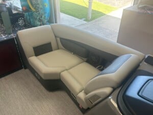2027 harris sunliner 2038 img 7439