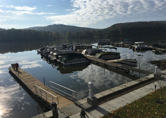 Pontoons at the Atwood Lake dock in the fall
