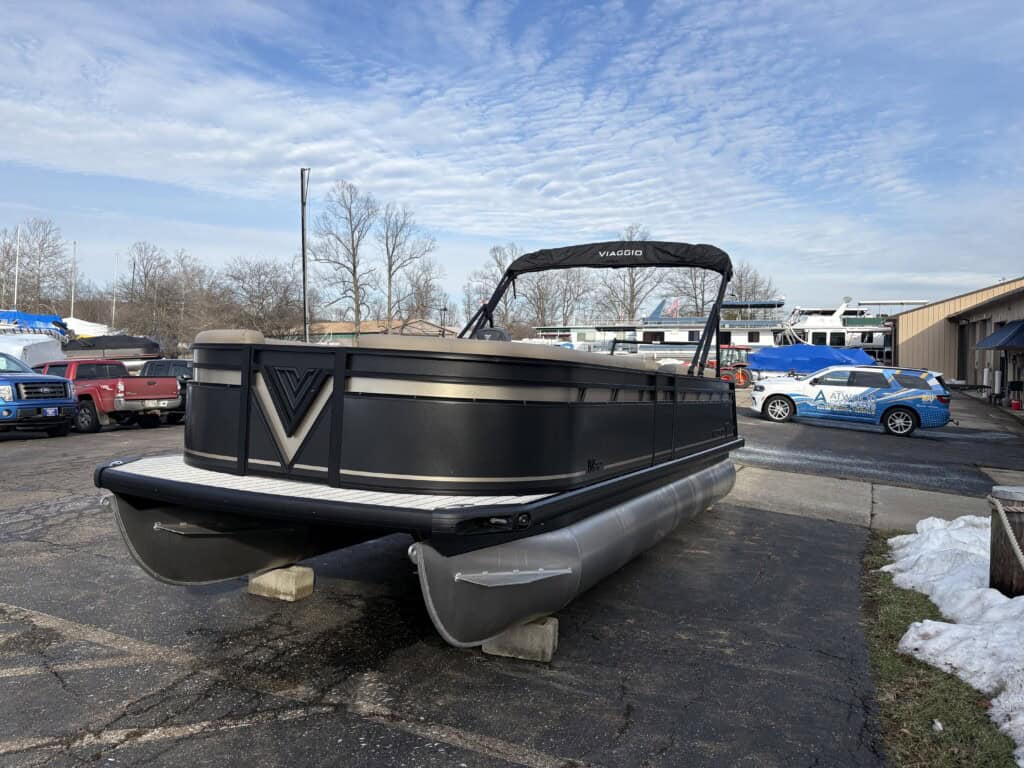 2026 Viaggio Lago V22C