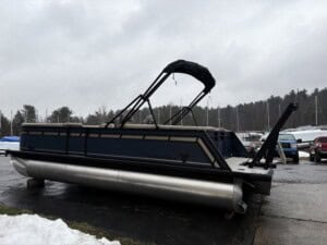 updated** 2026 viaggio pontoon boat v22u img 4320