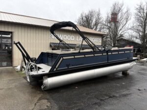updated** 2026 viaggio pontoon boat v22u img 4321