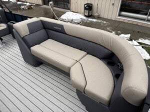 updated** 2026 viaggio pontoon boat v22u img 4327